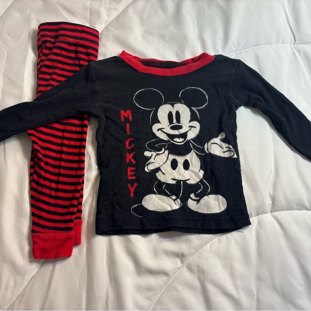 Disney Mickey Mouse Black and Red Kids Pajama Set 18 months- pants & long sleeve